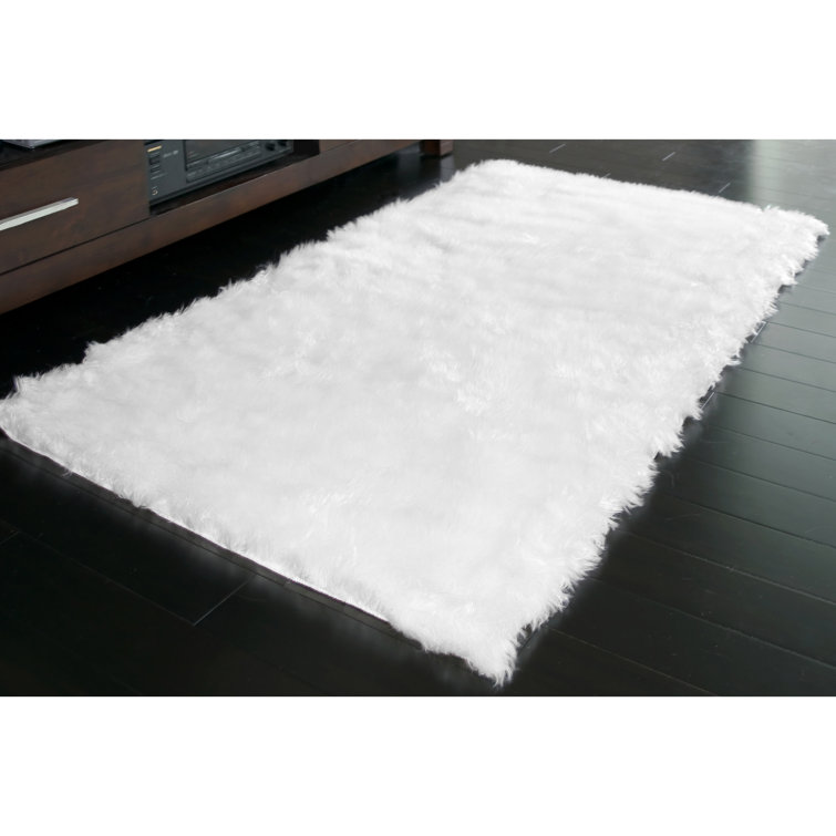 Mercer41 Mikaeel Faux Fur True White Area Rug & Reviews Wayfair
